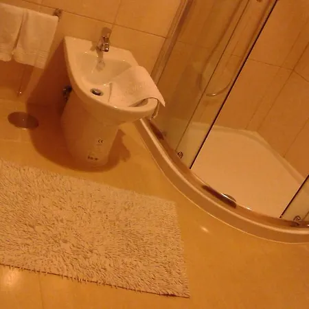 Tic Tac Hotel